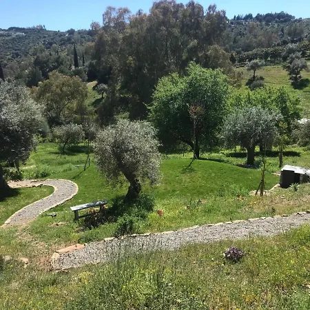 Garden Apartment, Cortijo Fruitful Hills Apartamento