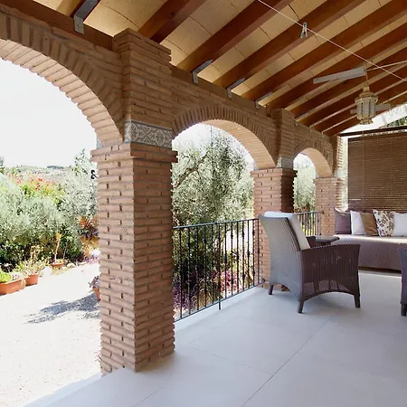Garden Apartment, Cortijo Fruitful Hills Apartamento Coín