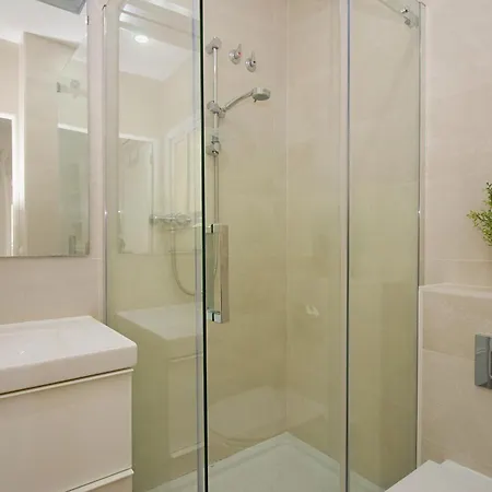 Apartamento Garden Apartment, Cortijo Fruitful Hills Coín